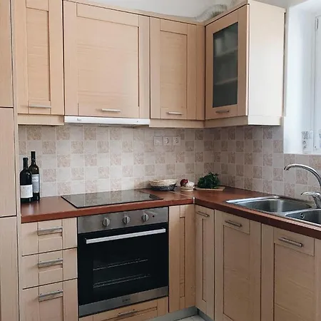 Сasa de vacaciones Maisonette San Tosa